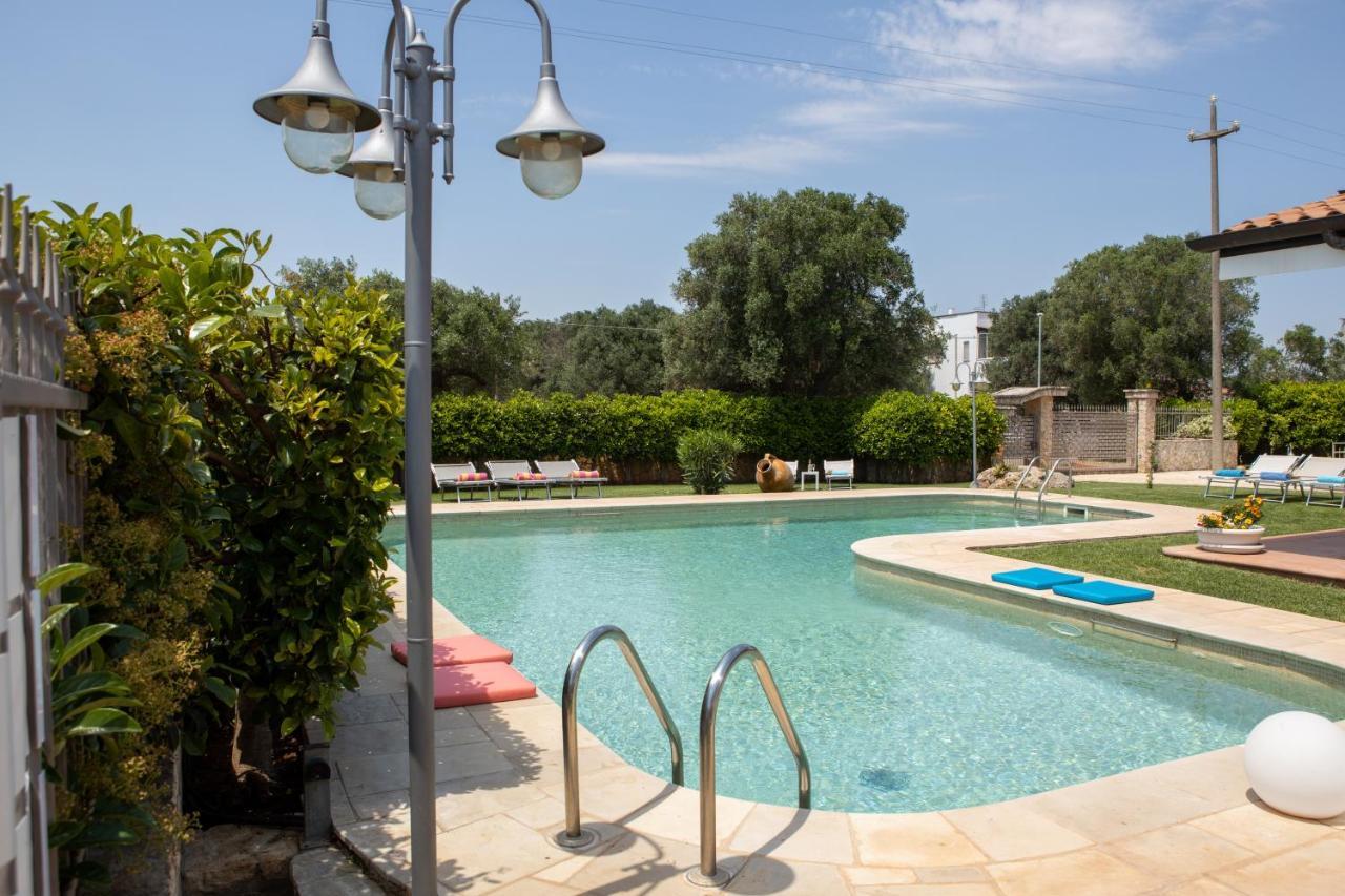 Ellea Resort San Michele Salentino Exterior foto